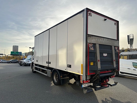 Mercedes-Benz Actros 1832 6 of 7