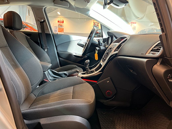 Opel Astra 21 of 22