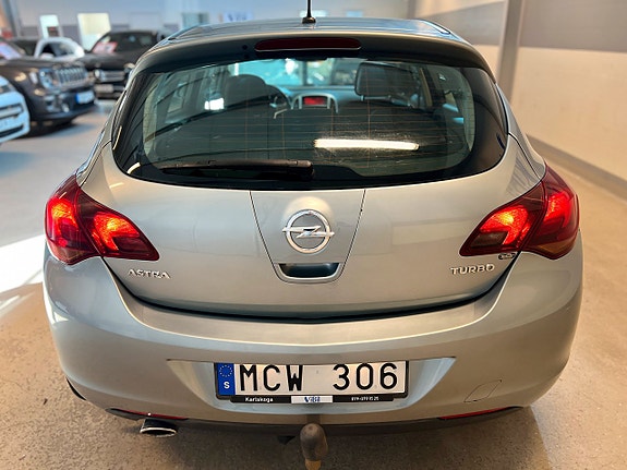 Opel Astra 5 of 5