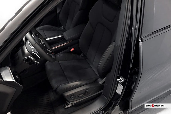 Audi Q8 7 of 15