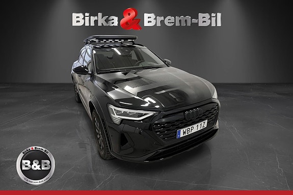 Audi Q8 2 of 15