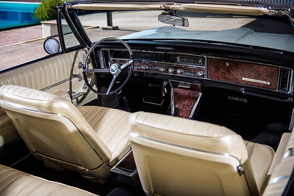 Pontiac Grand Prix 12 of 15