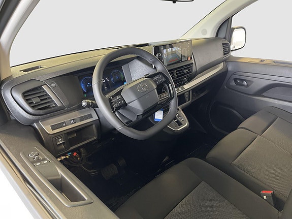 Toyota Proace 13 of 15