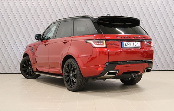 Land Rover Range Rover Sport 17 of 27