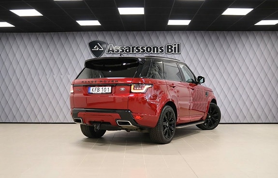 Land Rover Range Rover Sport 19 of 29