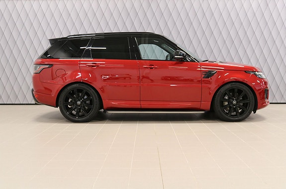 Land Rover Range Rover Sport 4 of 5