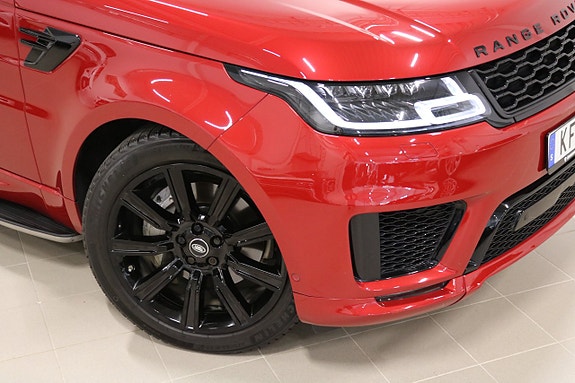 Land Rover Range Rover Sport 28 of 29