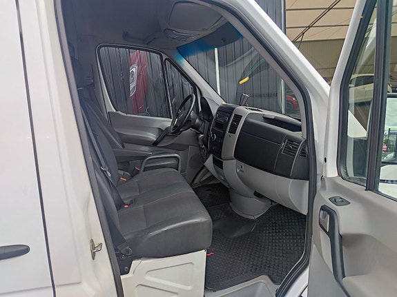 Mercedes-Benz Sprinter 316 18 of 22