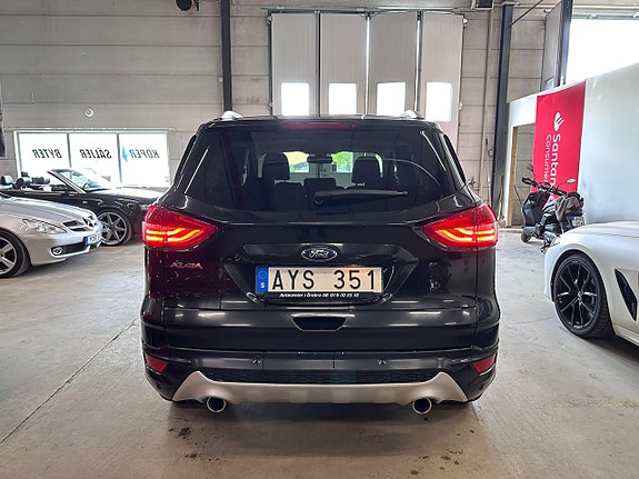 Ford Kuga 4 of 9