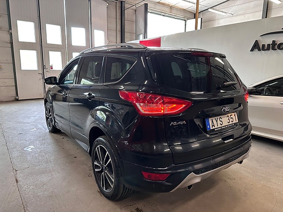 Ford Kuga 5 of 9