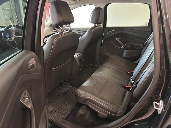 Ford Kuga 9 of 9