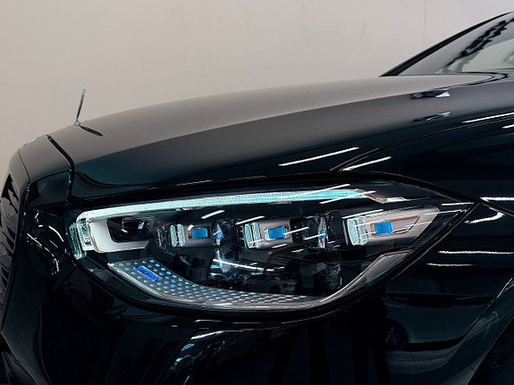 Mercedes-Benz S400 d 26 of 26
