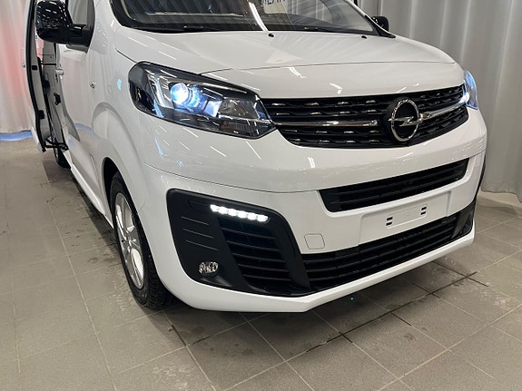 Opel Vivaro-e 7 of 12