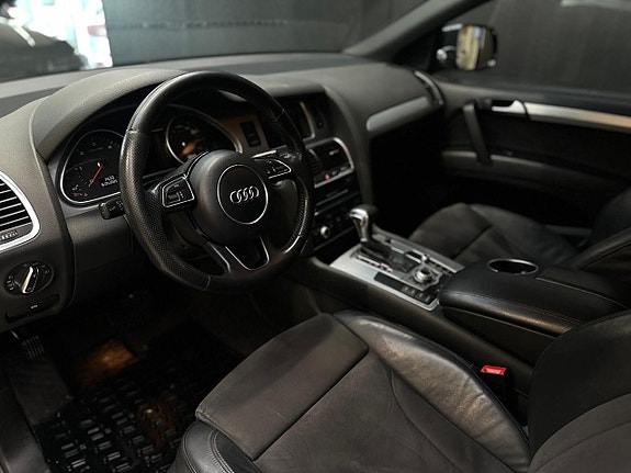 Audi Q7 7 of 28