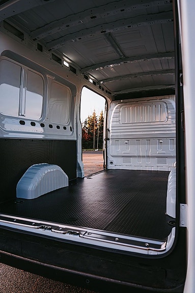 Maxus Deliver 9 9 of 12