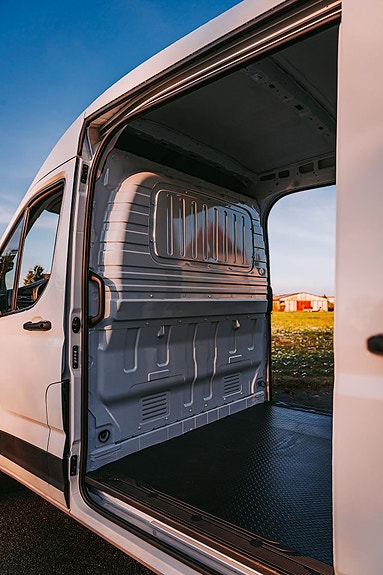 Maxus Deliver 9 12 of 12