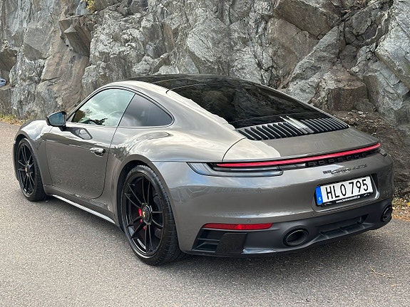 Porsche 911 9 of 27