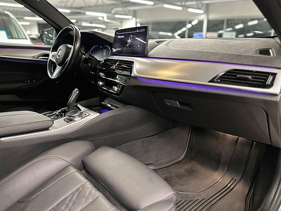 BMW 520 11 of 30
