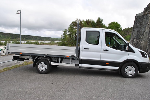 Ford Transit 24 of 29