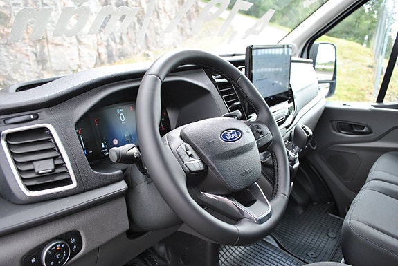 Ford Transit 5 of 5