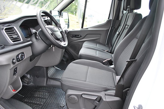 Ford Transit 6 of 29