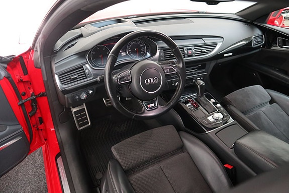 Audi A7 10 of 23