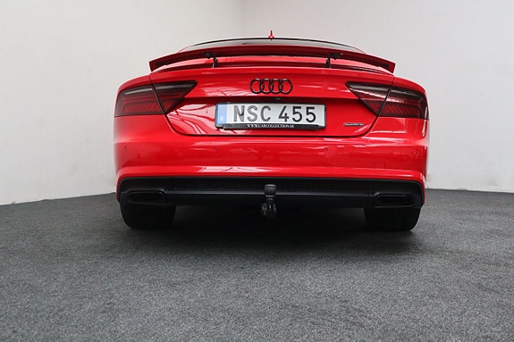 Audi A7 8 of 23
