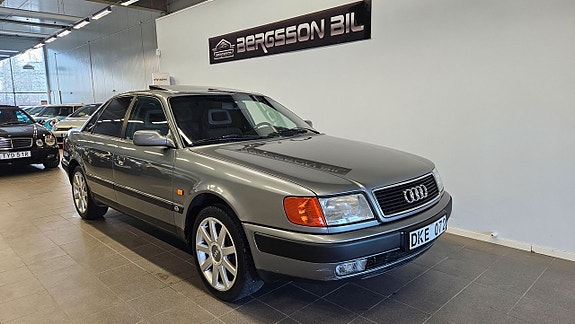 Audi 100