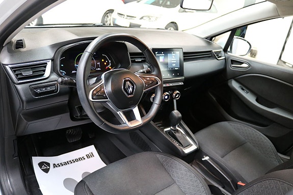 Renault Clio 18 of 25