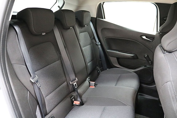 Renault Clio 8 of 25