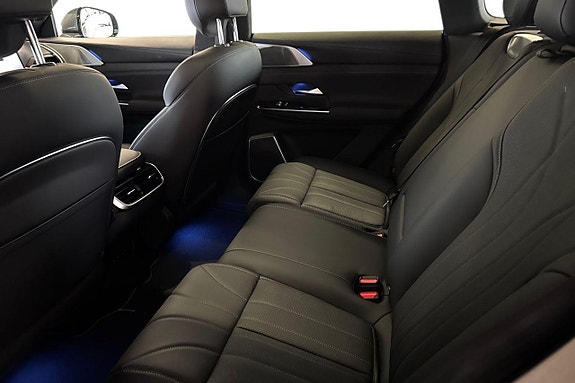 XPeng G9 11 of 20