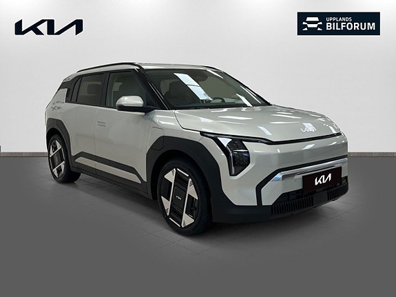 Kia EV3 3 of 18