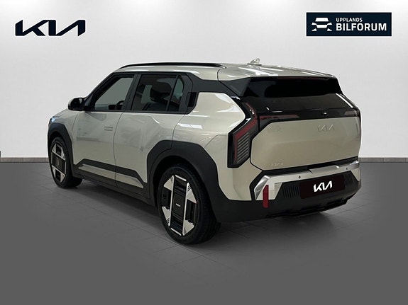 Kia EV3 6 of 18