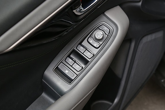 Subaru Outback 10 of 25