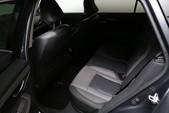 Subaru Outback 22 of 25