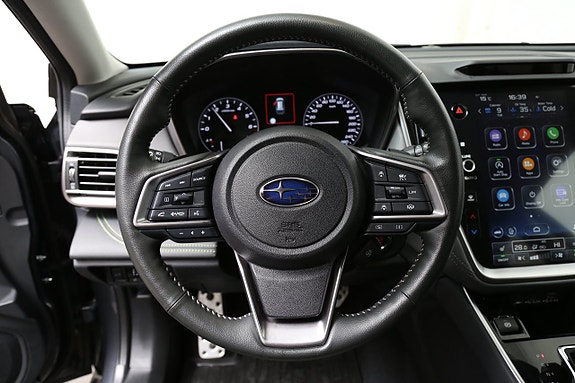 Subaru Outback 15 of 25