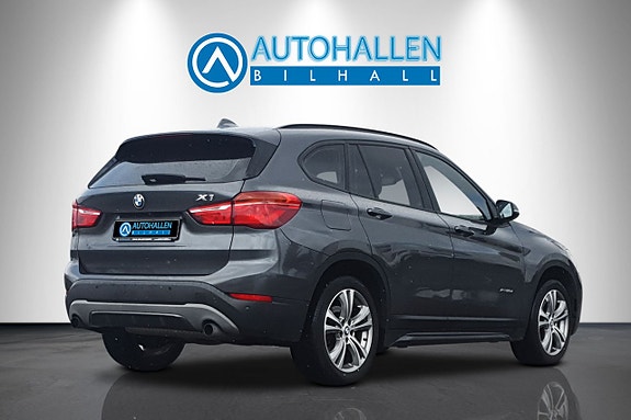 BMW X1 6 of 17