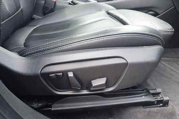 BMW X1 17 of 17