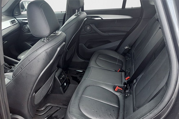 BMW X1 8 of 17