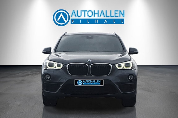 BMW X1 2 of 17