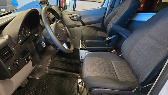 Mercedes-Benz Sprinter 316 8 of 17