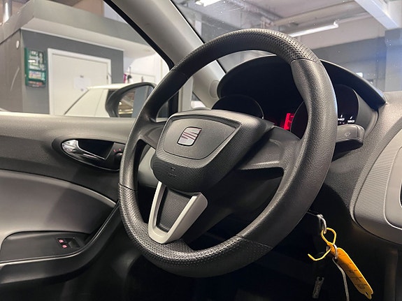 Seat Ibiza 16 of 18