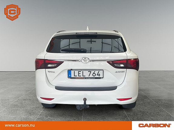 Toyota Avensis 5 of 18