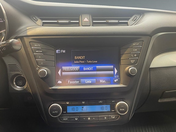 Toyota Avensis 15 of 18