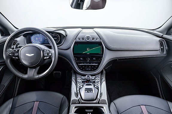 Aston Martin DBX 13 of 19
