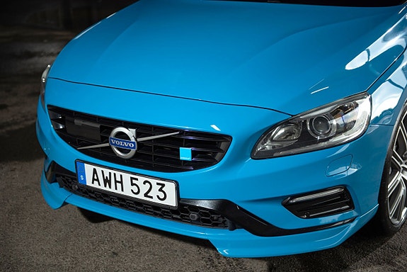 Volvo V60 7 of 23
