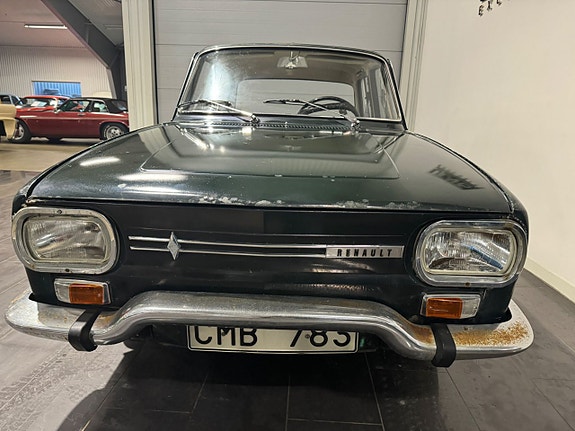 Renault 10 5 of 8