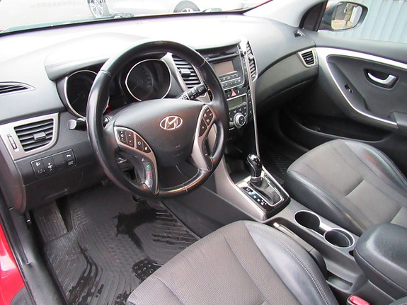 Hyundai i30 11 of 14