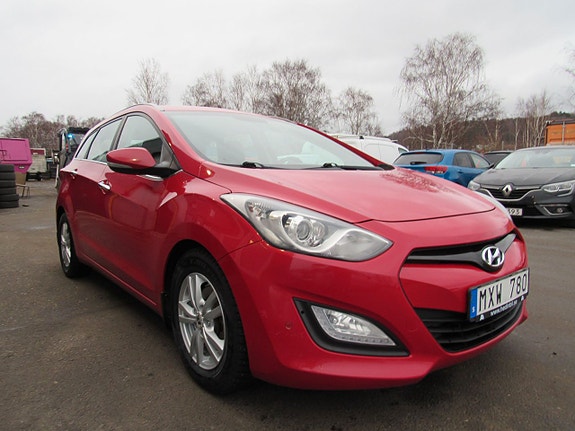 Hyundai i30 4 of 14