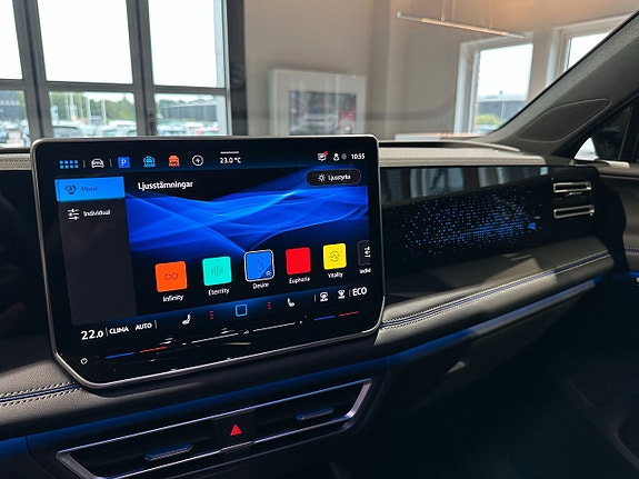 Volkswagen Tiguan 17 of 26
